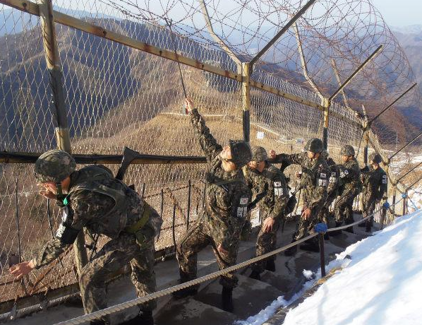 군대 gop